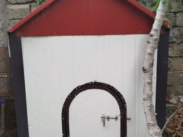Metaldan yığılan it evi/bala daxması - Material: möhkəm metal