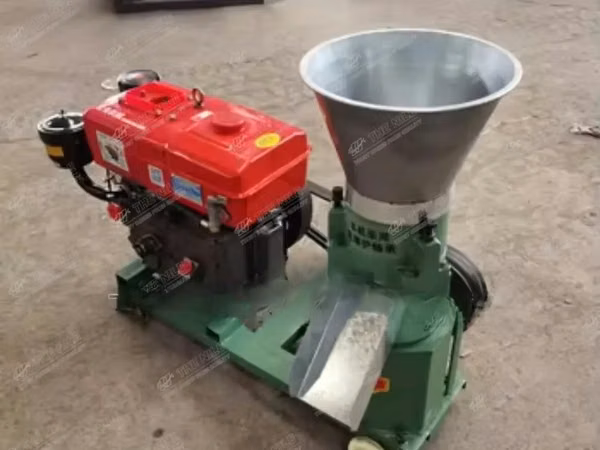 Chicken Feed Pellet Making Machine Bei Nafuu in Stock
