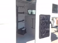 Trails West Adventure MX Horse Trailer — 写真 2