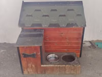 Taxta it evi – əlavə qutulu və qab yerləri olan model - Material — Foto 3