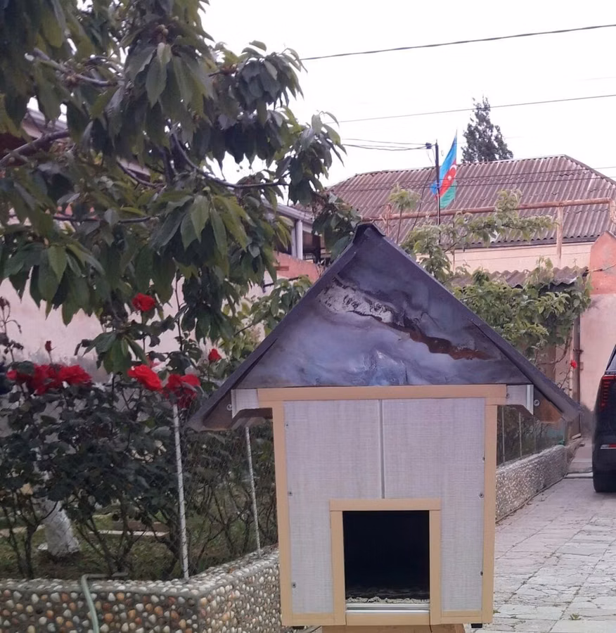 Məhsul: Açıq havada istifadə üçün pişik evi Təsvir: Qapalı pişik evi