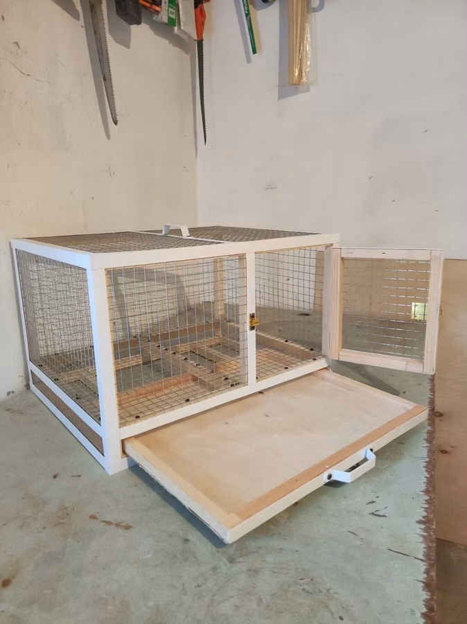 Dovşan,cücə,pişik,hamster,quş ve s kimi ev heyvanlari üçün qəfəsler