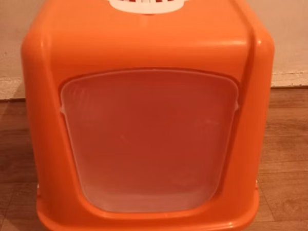 Ciddi alıcı varsa endirim edilər Qapalı pişik tualeti/kum qabı -