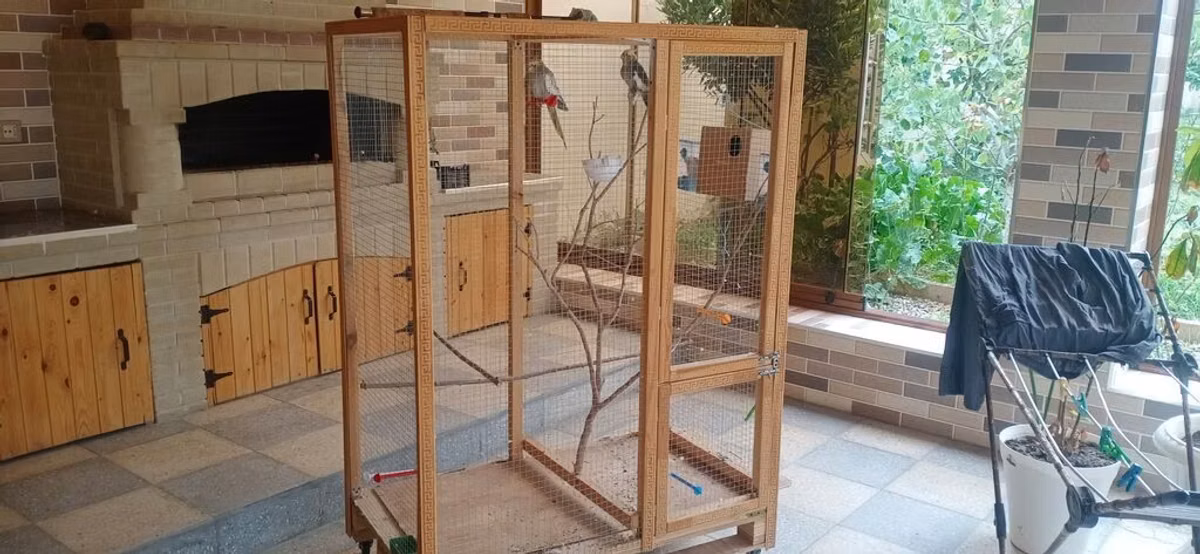 Böyük ölçülü taxta volyer/qartma qəfəs - Material: möhkəm taxta