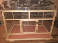 Taxta karkaslı metal torlu heyvan qəfəsi - Material: möhkəm şam ağacı — புகைப்படம் 3
