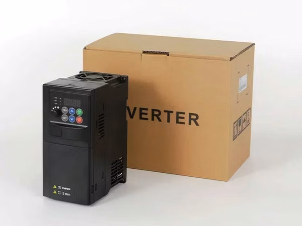 Преобразователь частоты на 5.5кВт 50 Гц с 220В/380В Convertor de frecventa