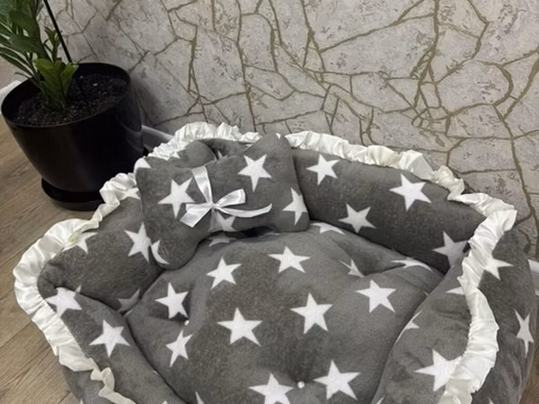 Ulduz naxışlı yumşaq ev heyvanı yatağı - Tip: itlər və pişiklər üçün