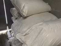 Продаю муку для скота просрочке мешок 500 сом 16 мешков — zdjęcie 2