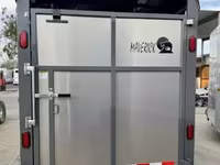 Maverick Trailers Standard Steel Horse Trailer — الصورة 3